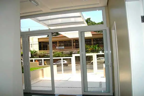 Portas e Janelas de Alumínio